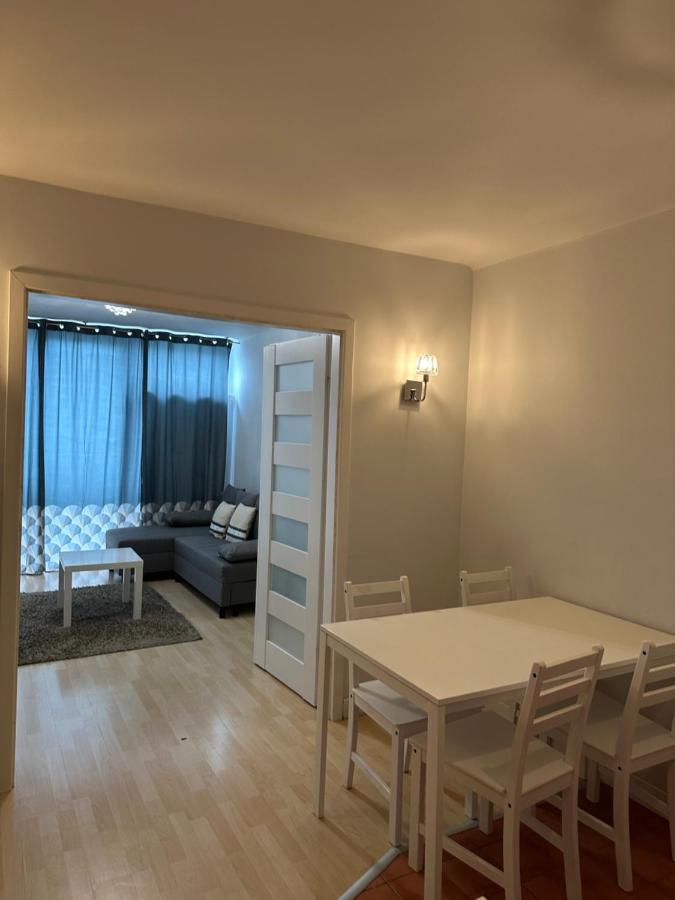 Coser Apartamenty III Varsó Kültér fotó